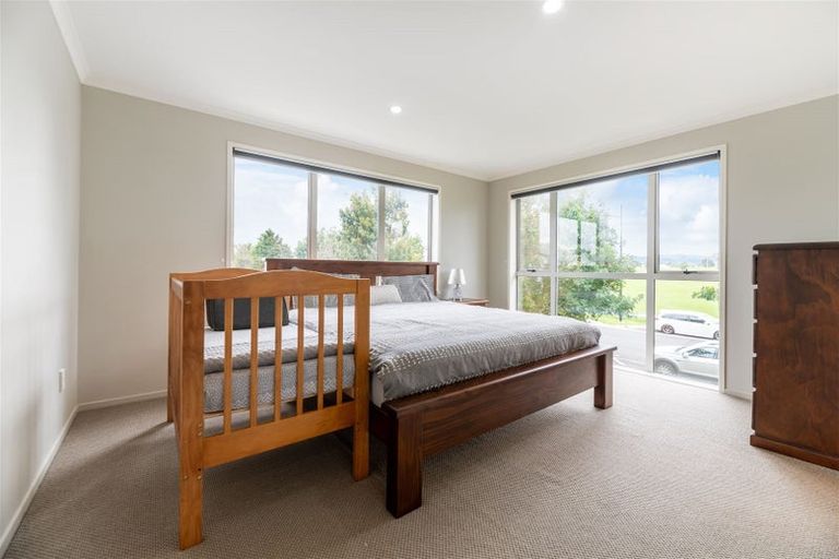 Photo of property in 1 Tarapiroe Avenue, Takanini, 2112