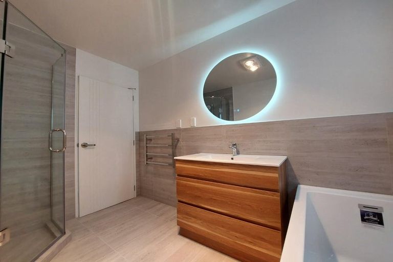 Photo of property in 14/116 Colwill Road, Massey, Auckland, 0614