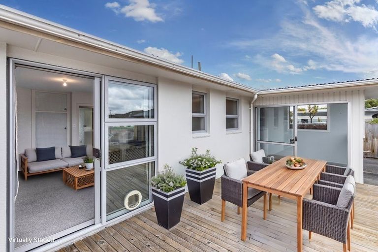 Photo of property in 17 Marshland Road, Shirley, Christchurch, 8061