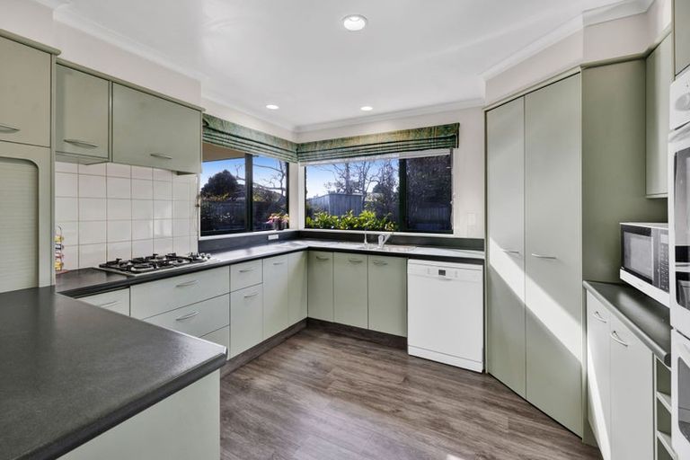 Photo of property in 190 Glover Road, Hawera, 4610