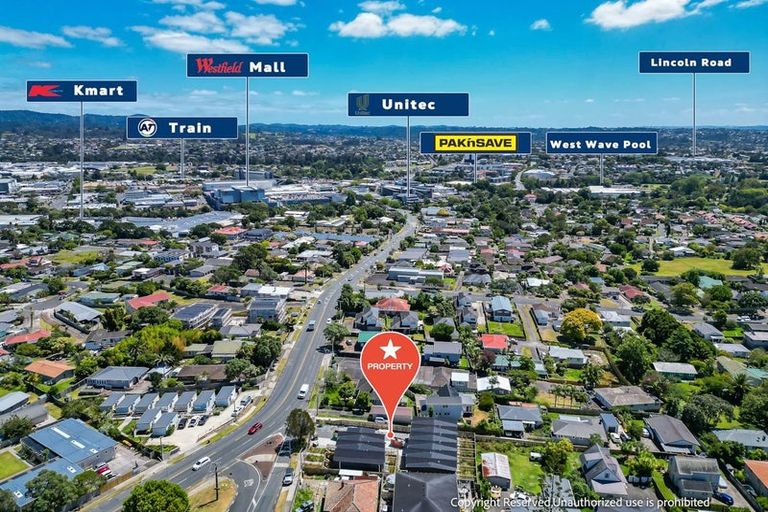 Photo of property in 1/267 Great North Road, Henderson, Auckland, 0612
