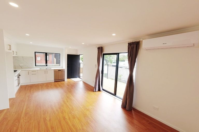 Photo of property in 16 Inverness Avenue, Hamilton East, Hamilton, 3216