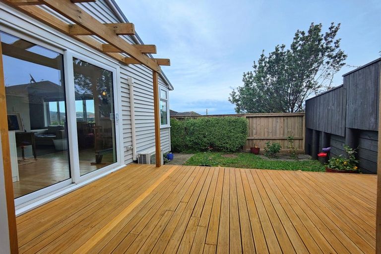 Photo of property in 42 Haumia Street, Johnsonville, Wellington, 6037