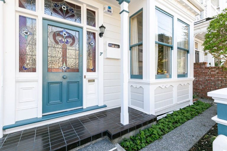 Photo of property in 7 Armour Avenue, Mount Victoria, Wellington, 6011