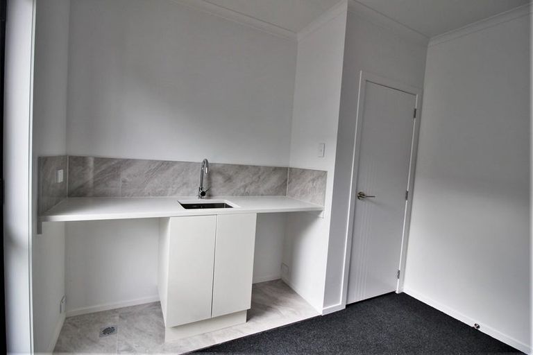 Photo of property in 5u1 Camden Place, Pukete, Hamilton, 3200