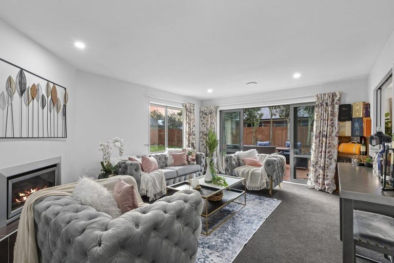 Photo of property in 3 Marlowe Place, Rolleston, 7614