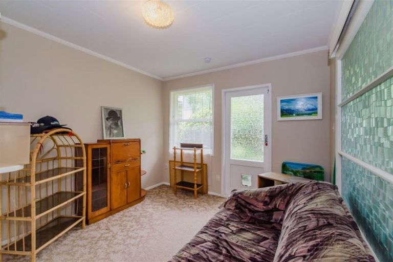 Photo of property in 44 Tui Road, Raumati Beach, Paraparaumu, 5032