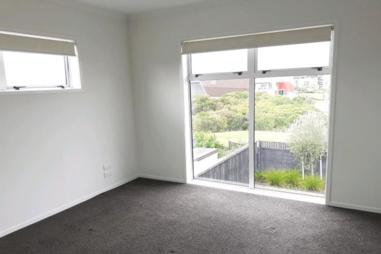 Photo of property in 9 Teal Way, Hobsonville, Auckland, 0616