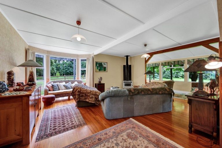 Photo of property in 644 Inland Road North, Onaero, Waitara, 4383