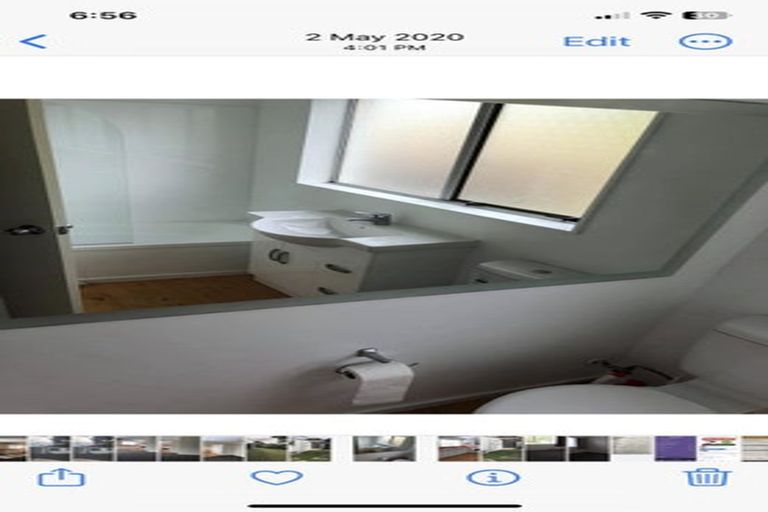 Photo of property in 3/24 Caesars Place, Churton Park, Wellington, 6037