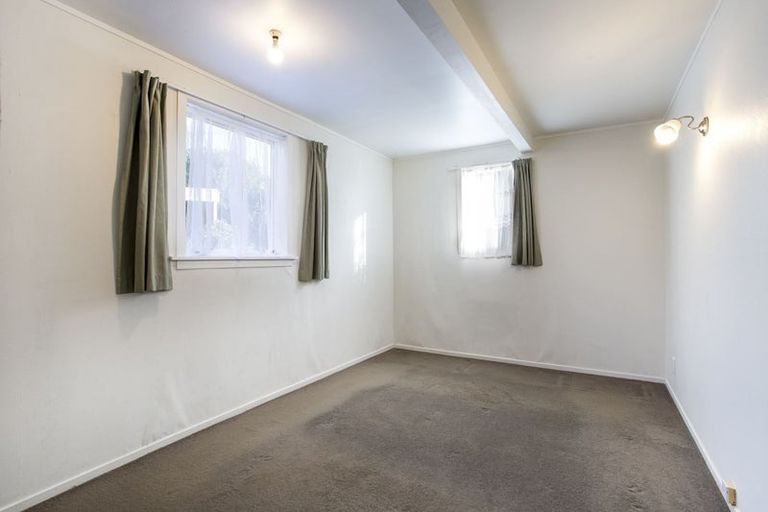 Photo of property in 2/25 Mangakura Road, Helensville, 0800