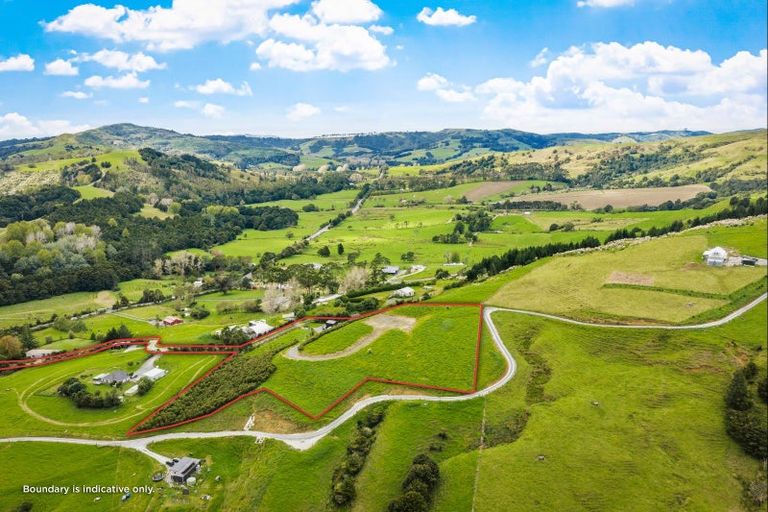 Photo of property in 960c Whangaripo Valley Road, Whangaripo, Wellsford, 0972