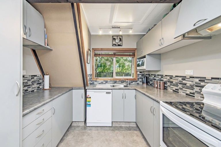 Photo of property in 12 Brookside Road, Rolleston, 7614