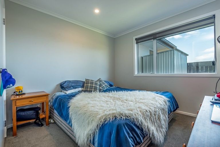 Photo of property in 20 Pegasus Place, Kelvin Grove, Palmerston North, 4414