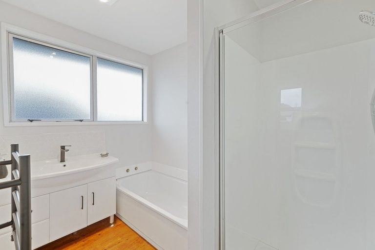 Photo of property in 23 Mendip Place, Casebrook, Christchurch, 8051