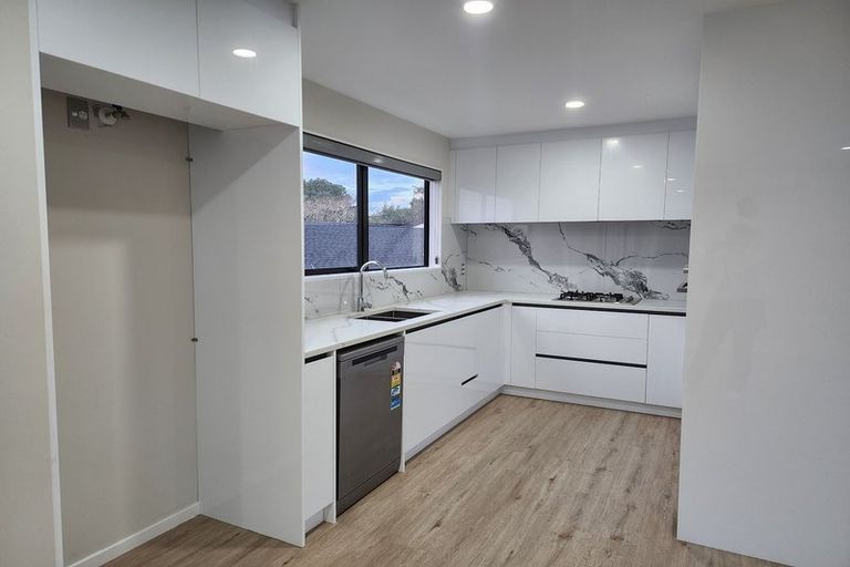 Photo of property in 46d Hart Road, Hauraki, Auckland, 0622