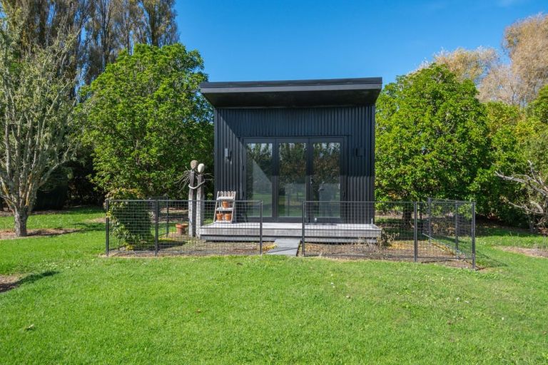 Photo of property in 32 Royd Road West, Makauri, Gisborne, 4071