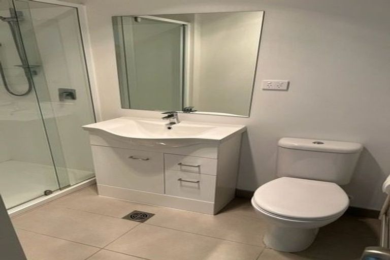 Photo of property in 9 Kapuarangi Lane, Papakura, 2110