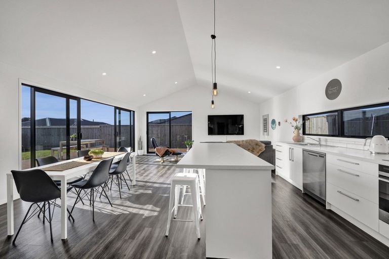 Photo of property in 42 Papawhero Drive, Bell Block, New Plymouth, 4312