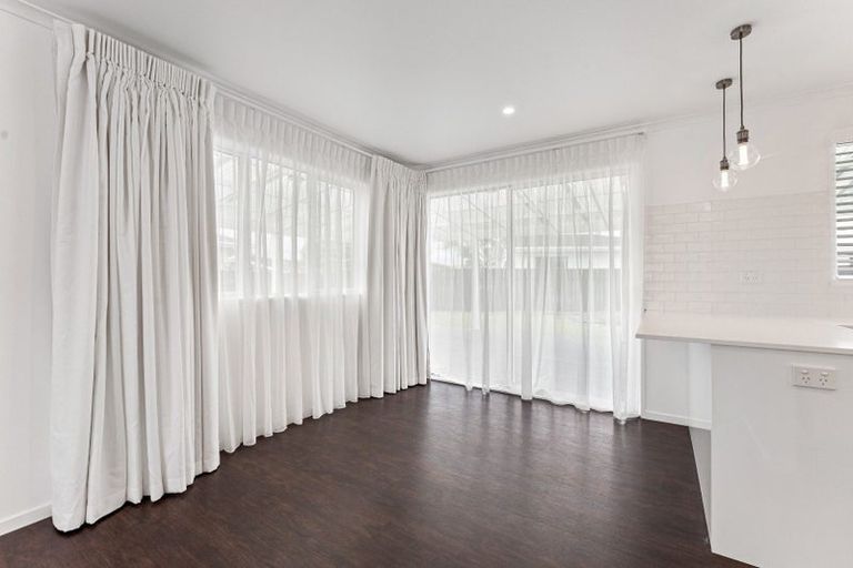 Photo of property in 11 Avon Place, Springvale, Whanganui, 4501