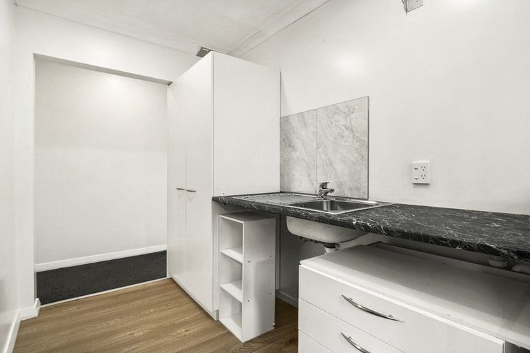 Photo of property in 44 Waldron Crescent, Green Island, Dunedin, 9018