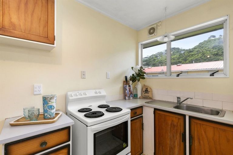Photo of property in 171f5 Queens Drive, Lyall Bay, Wellington, 6022
