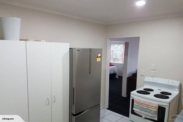 Photo of property in 286 Great North Road, Henderson, Auckland, 0612