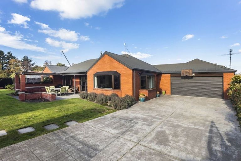 Photo of property in 15 Stanton Place, Woodend, 7610
