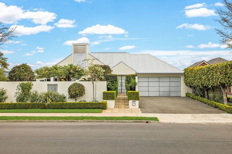 Photo of property in 24 Crombie Green, Northwood, Christchurch, 8051