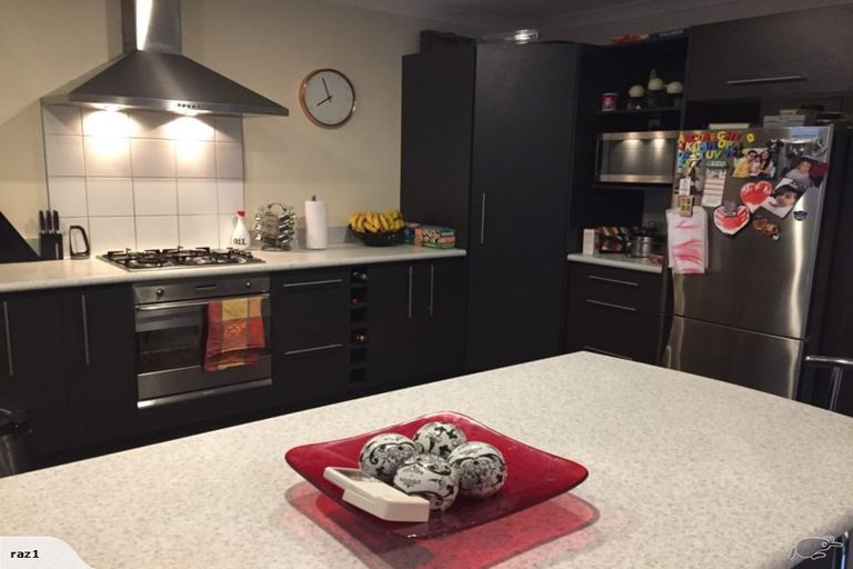 Photo of property in 37c Waverton Terrace, Churton Park, Wellington, 6037