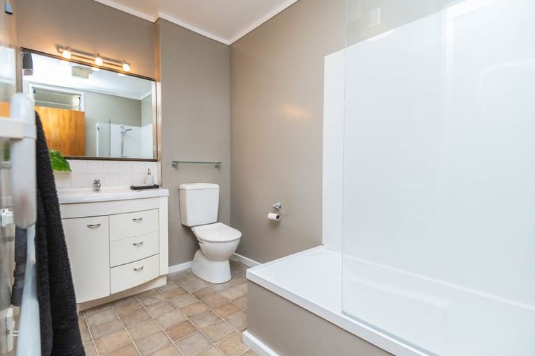 Photo of property in 3b Jasons Place, Churton Park, Wellington, 6037