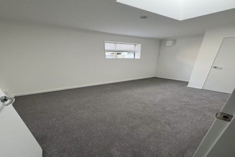 Photo of property in 25 Ballantrae Place, Thorndon, Wellington, 6011