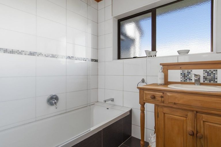 Photo of property in 217b Bellevue Road, Bellevue, Tauranga, 3110