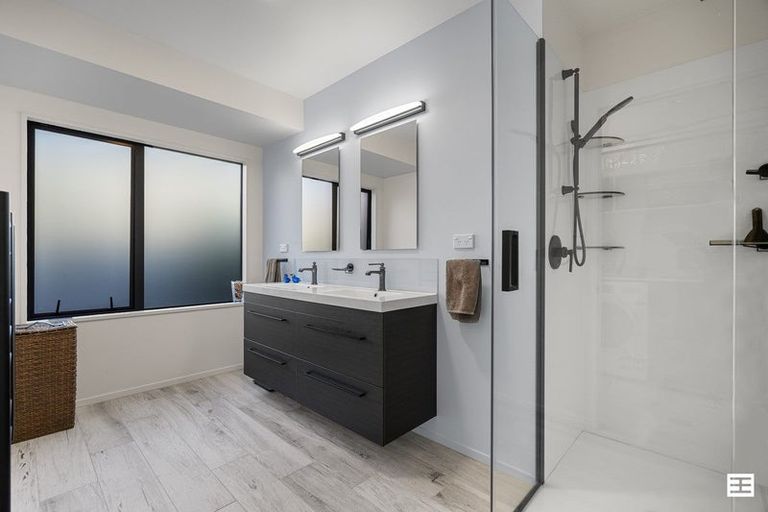 Photo of property in 107r Panorama Drive, Welcome Bay, Tauranga, 3175