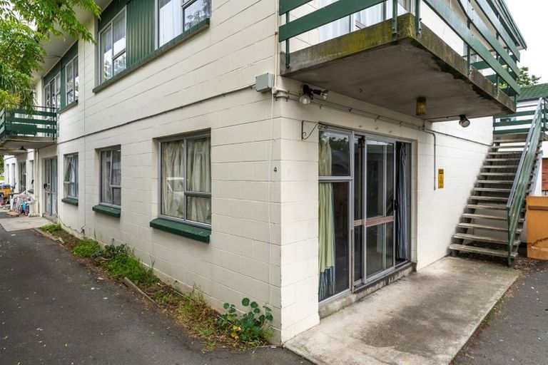 Photo of property in 42 Wellington Street, Hamilton East, Hamilton, 3216