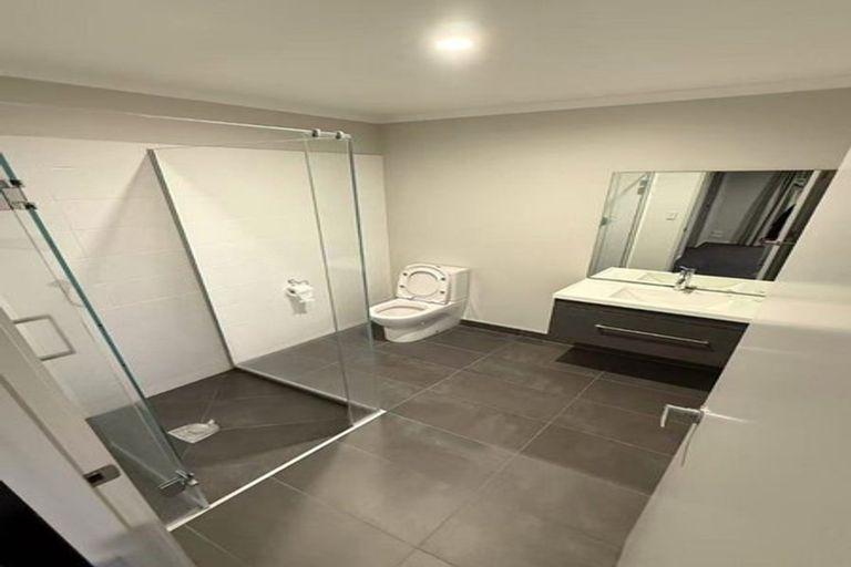 Photo of property in 98 Ridgedale Road, Silverdale, 0932