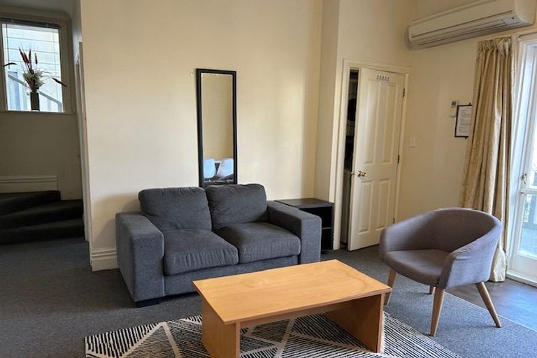 Photo of property in 201 The Terrace, Wellington Central, Wellington, 6011