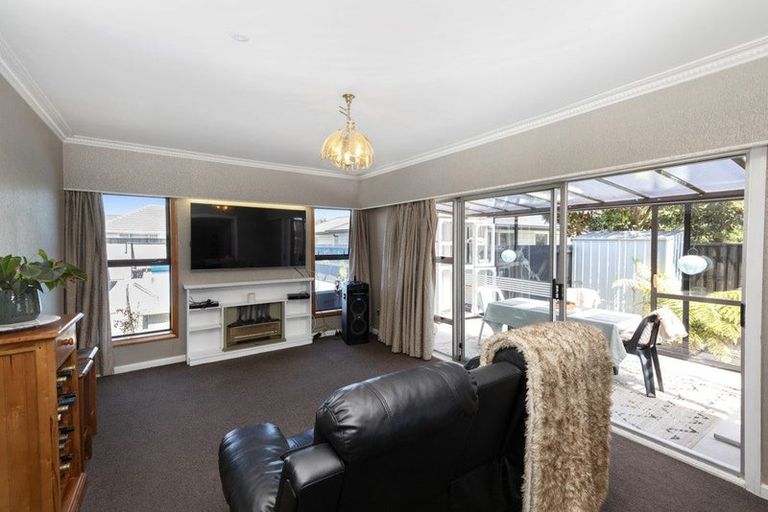 Photo of property in 18 Voss Street, Shirley, Christchurch, 8013