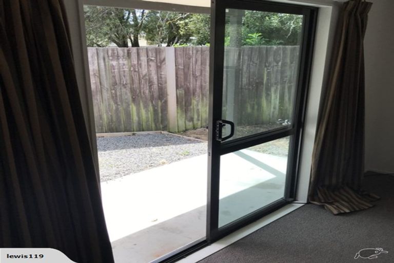 Photo of property in 21 Piko Crescent, Riccarton, Christchurch, 8041