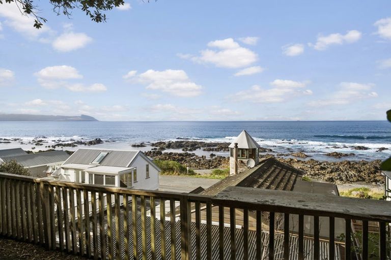 Photo of property in 158 Owhiro Bay Parade, Owhiro Bay, Wellington, 6023