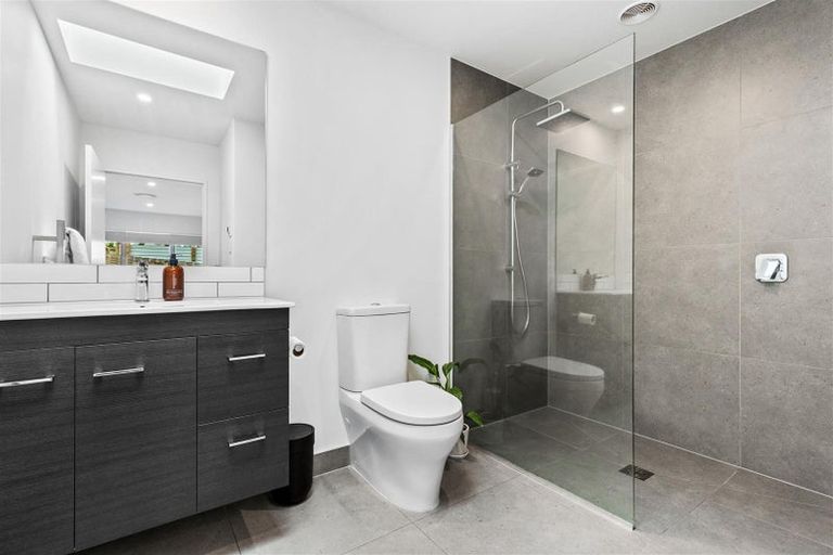 Photo of property in 21 Alexandra Street, Riverhead, 0820