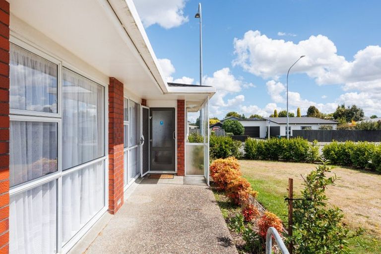 Photo of property in 23 Wallace Place, Hokowhitu, Palmerston North, 4410