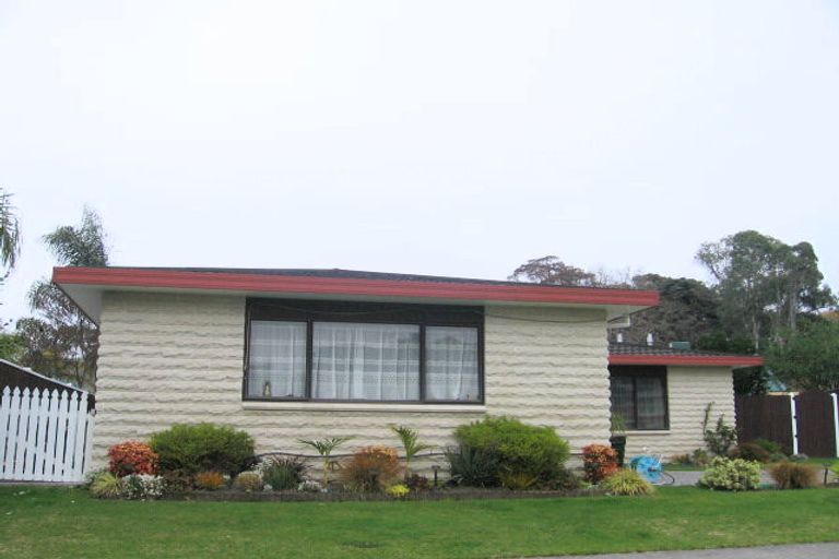 Photo of property in 29 Lowther Place, Taradale, Napier, 4112