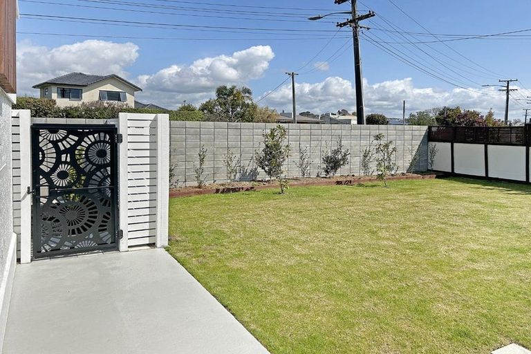 Photo of property in 153 Ngatai Road, Otumoetai, Tauranga, 3110