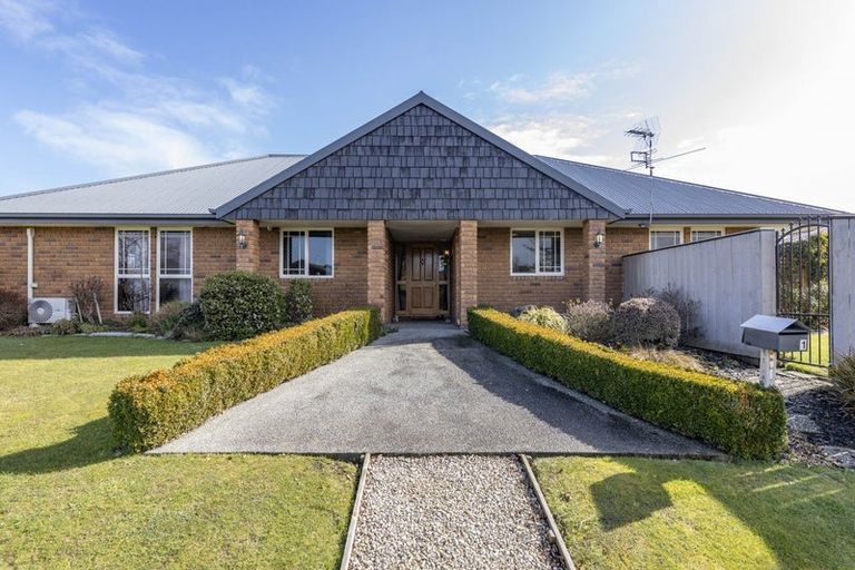 Photo of property in 1 Busby Place, Kaiapoi, 7630