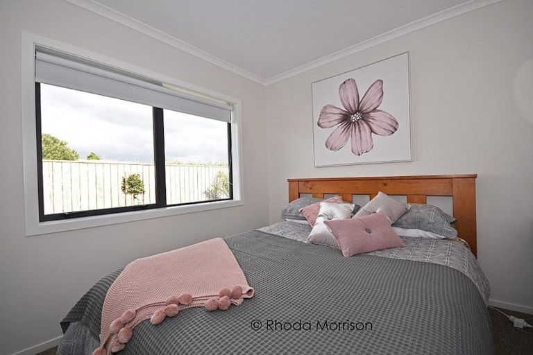 Photo of property in 13 Kotare Crescent, Pahi, Paparoa, 0571