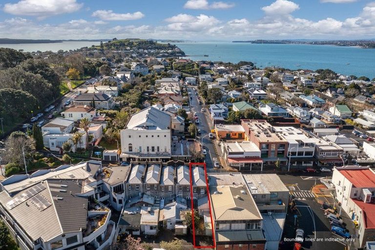 Photo of property in 95 Victoria Road, Saint Kilda, Dunedin, 9012