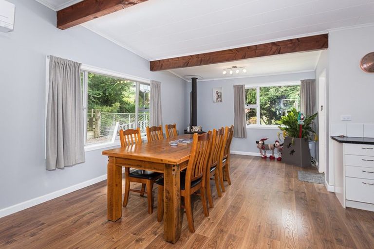 Photo of property in 2 Windsor Road, Waipawa, 4210