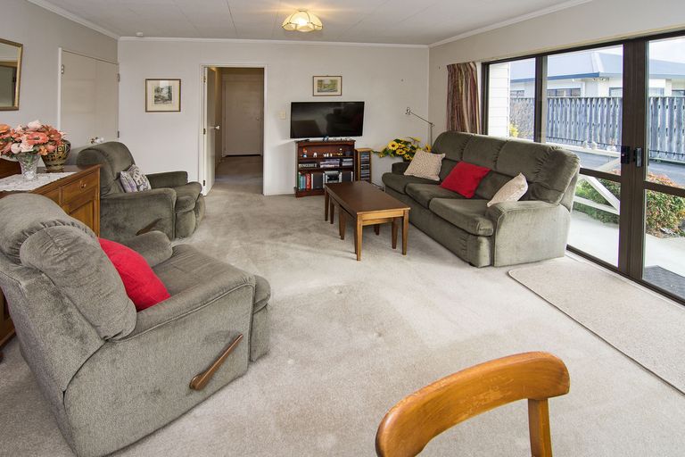 Photo of property in 23a Cole Street, Masterton, 5810