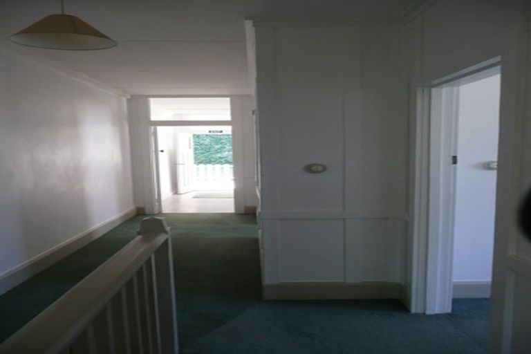 Photo of property in 185 Shakespeare Road, Bluff Hill, Napier, 4110